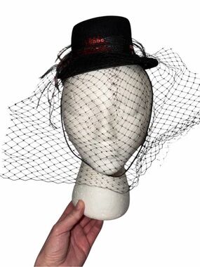 Classy Mini Wool Top Hat Fascinator w Red Sequins, Birdcage Veil & Feathers